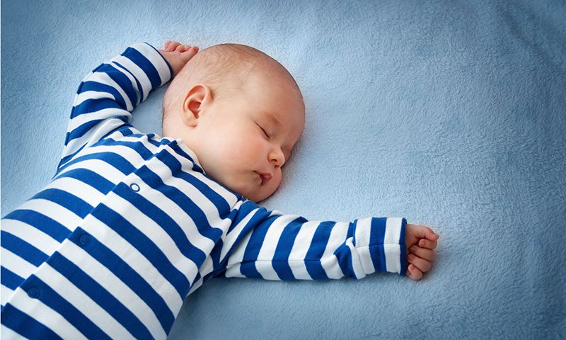 مشکل خواب نوزاد در شب